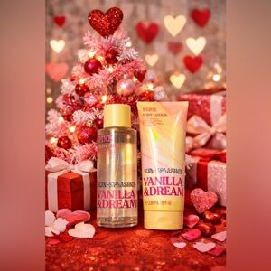 VS PINK Sun-Splashed Vanilla & Dream Body Mist + Lotion Set